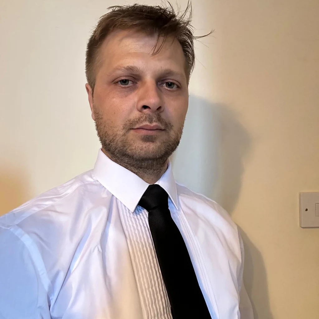 Ionel Nistor - HGV Driver and custom website creator